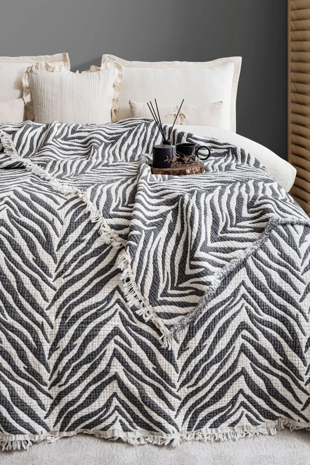 Zebra Desen 7 Katlı Tek Kisilik Muslin Yorgan