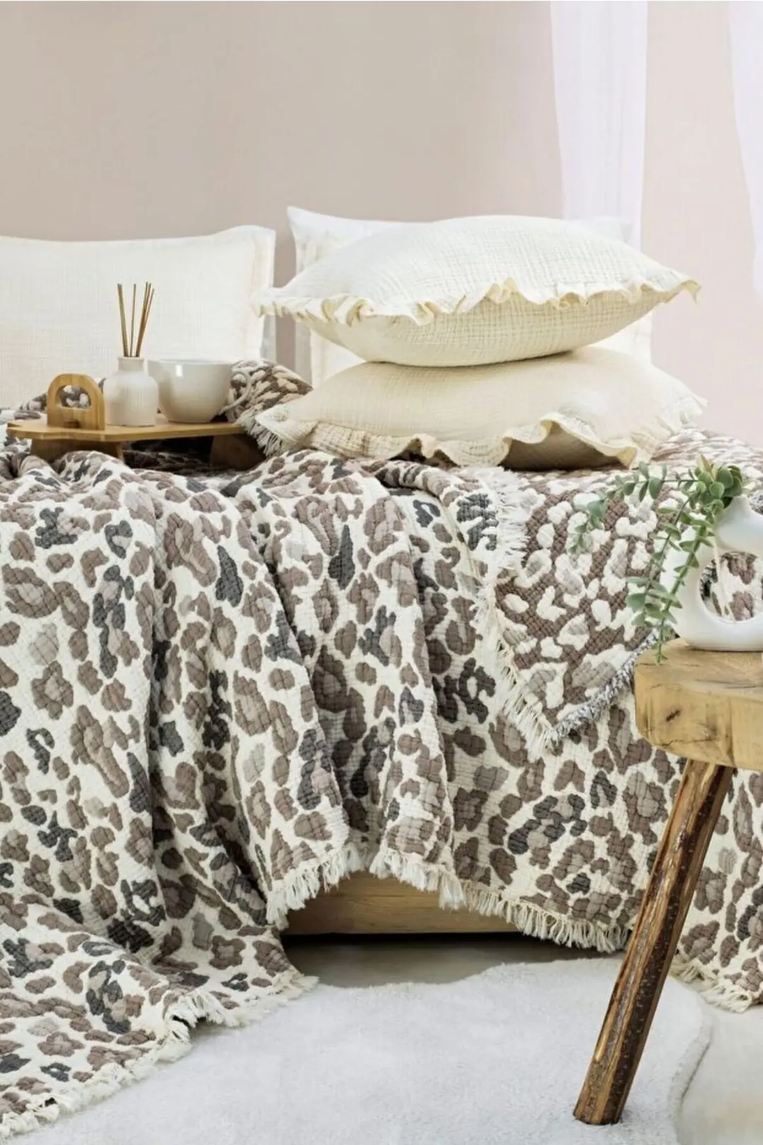 7 Katlı Müslin Tek Kişilik Yorgan – Leopar Desen