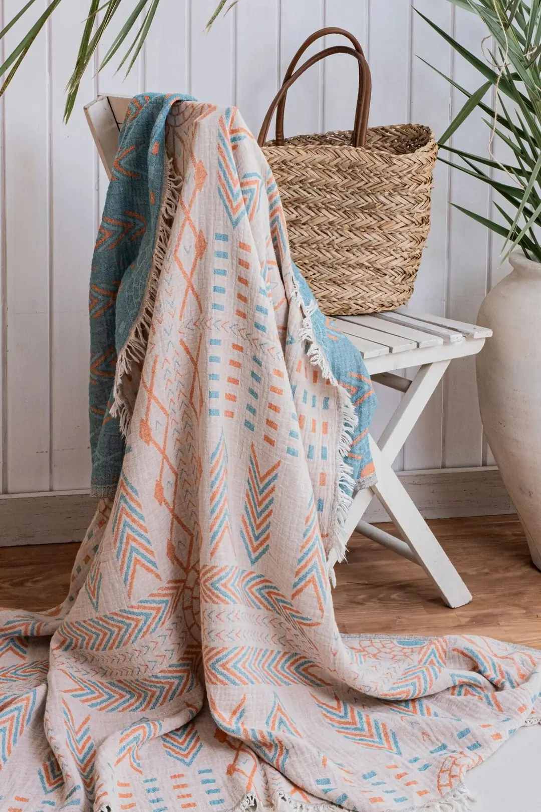 Etnik Desen Jakarlı Dokuma Müslin Çok Amaçlı Şal & Throw - Turkuaz 130 x 150 cm.